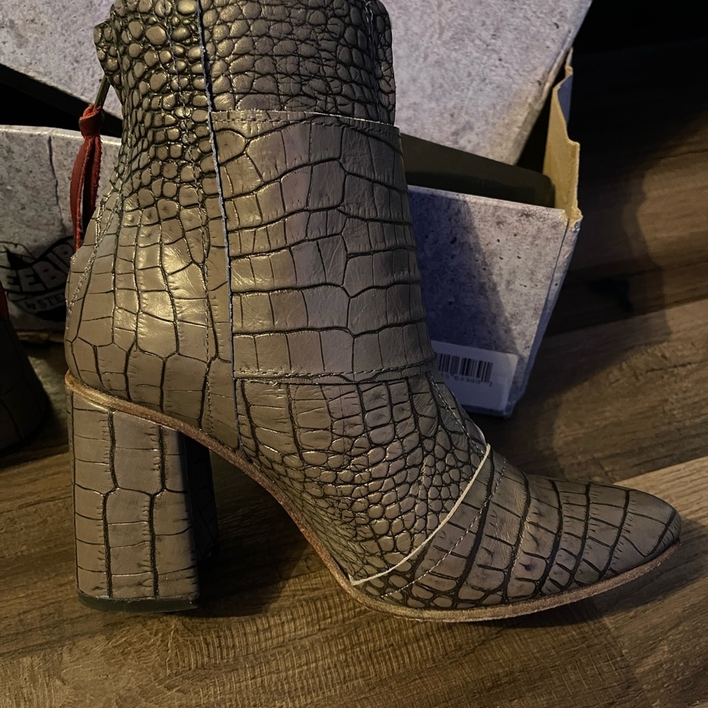 Freebird By Steven Joey Stone Croco - Picture 6 of 9